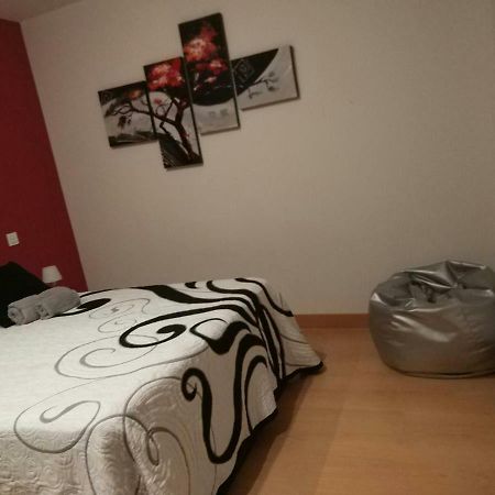 Apartamento Carmen Apartment Pamplona Luaran gambar