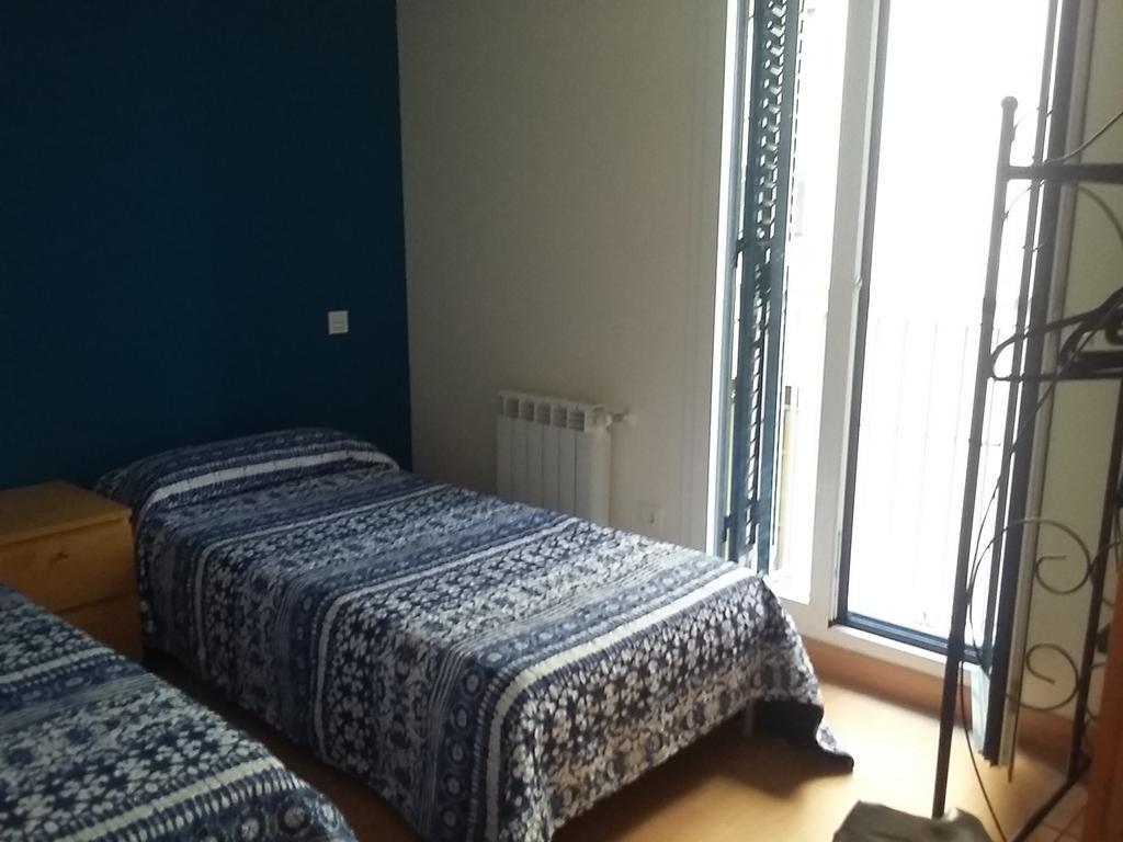 Apartamento Carmen Apartment Pamplona Luaran gambar