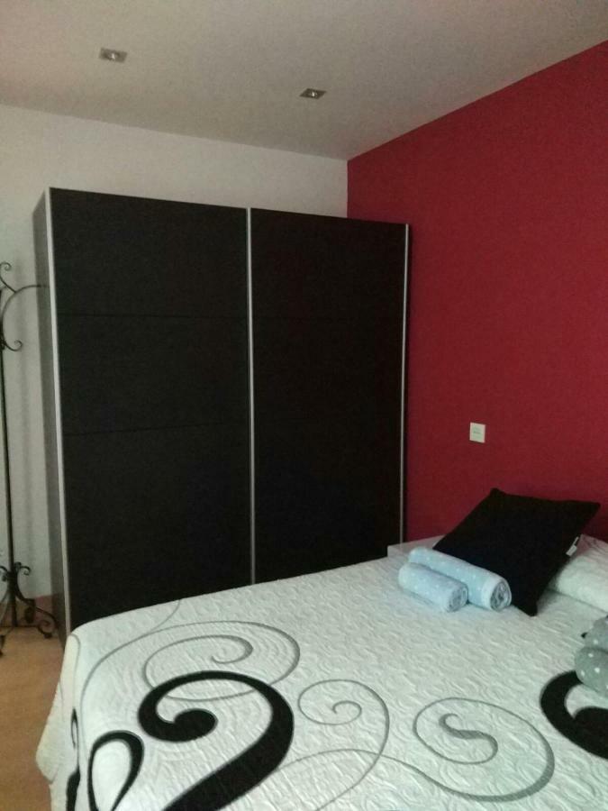 Apartamento Carmen Apartment Pamplona Luaran gambar